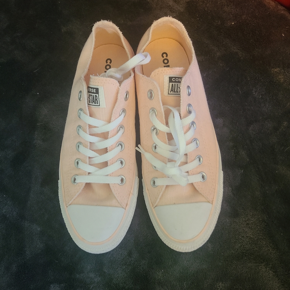Converse sneakers women's size 8